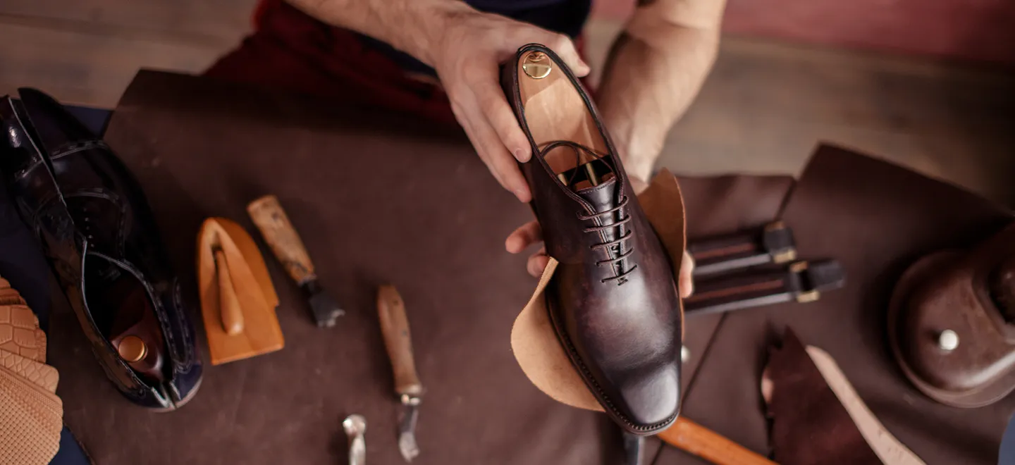 Traditional Italian shoemaker Rossetti